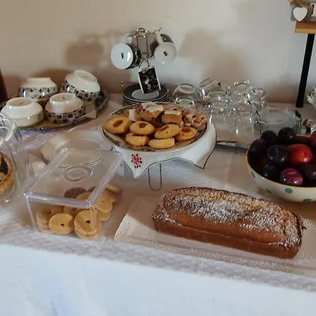 Domo Is Domus Hotel SantʼAnna Arresi